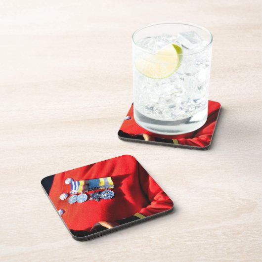 VICTORIAANS ENGLAND DRANKJES ONDERZETTER (Rechterzijde)