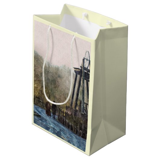 VICTORIAANS ENGLAND MEDIUM CADEAUZAKJE (Achterkant Gekanteld)