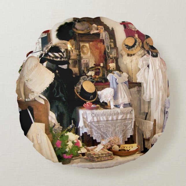 VICTORIAANS ENGLAND ROND KUSSEN (Voorkant)