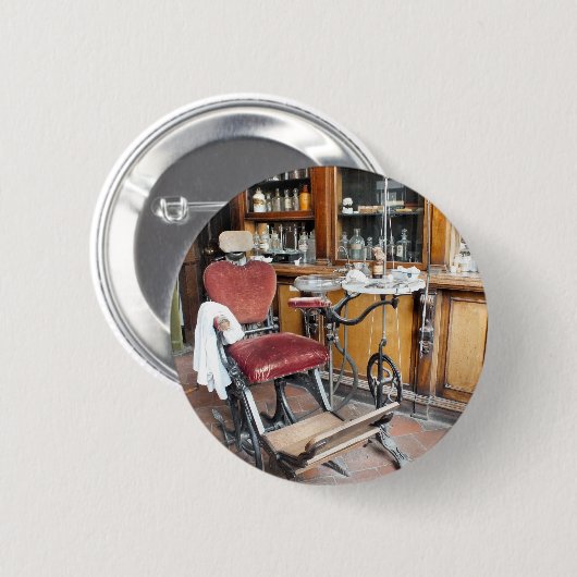 VICTORIAANS ENGLAND RONDE BUTTON 5,7 CM (Voorkant /achterkant)