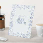 Victoriaans Franse blauwe en witte Floral Date Ide Reclamebord Met Voetstuk (Insitu)