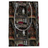 Victoriaans Gotisch Haunted Dollshouse met Dolls i Medium Cadeauzakje (Voorkant)