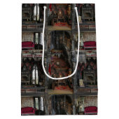 Victoriaans Gotisch Haunted Dollshouse met Dolls i Medium Cadeauzakje (Achterkant)