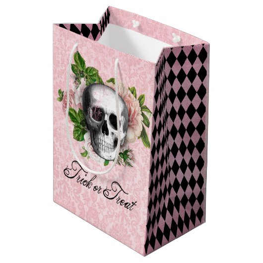Victoriaans Gotische Schedel met Rozen | TRICK OR Medium Cadeauzakje (Achterkant Gekanteld)