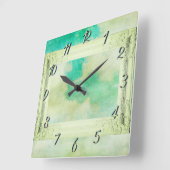 Victoriaans hemel van lijst en wolken die elegant vierkante klok (Hoek)