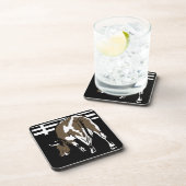 Victoriaans houtsnede Koe op Onderzetter (Rechterzijde)