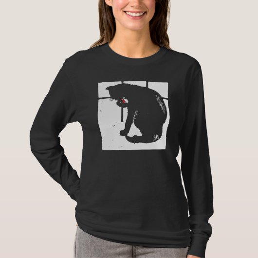 Victoriaans houtsnede zwarte kat op T Shirt (Voorkant)