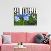 Victoriaans Hydrangea en Porch - Wijnwerf van Mart Canvas Afdruk (Insitu (Woonkamer))