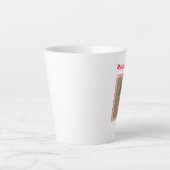 Victoriaans Little Angel Holding kerstboom Red Latte Mok (Voorkant)