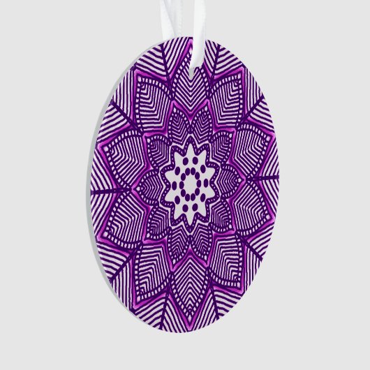 Victoriaans Magenta Mandala Ornament (voorkant)