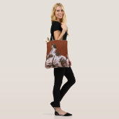 Victoriaans meisje in wit, alles-in-printtas tote bag (Op model)