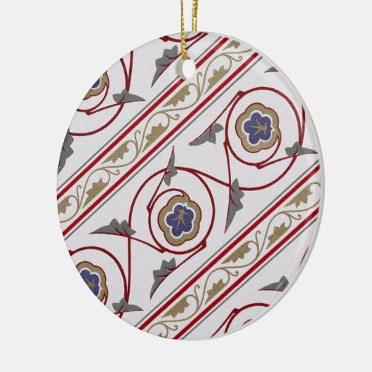 Victoriaans ontwerp nr. 7 in VictoriaShaylee Keramisch Ornament (Links)