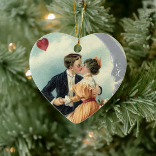 Victoriaans paar kus op een halve maan Keramisch Ornament