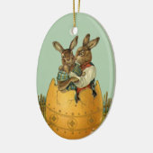  Victoriaans paasbundels in een goudeieren Keramisch Ornament (Links)