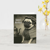 Victoriaans Pug Birthday Kaart - Funny afbeelding (Gele Bloem)