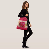 Victoriaans rode roos crossbody tas (Op model)
