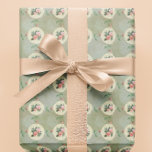 Victoriaans Rozen Doily Cadeaupapier<br><div class="desc">Mooie  stijl bloemige rozen op doilies,  met een antiek vervaagde damast achtergrond. Perfect voor shabby chic,  country,  Franse boerderij en zoveel andere zachte en romantische inrichting. Inpakpapier is heerlijk voor romantische geschenken zoals bruiloft,  douches en verjaardagen.</div>