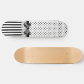 Victoriaans strepen met zwarte en witte strepen skateboard (Horizontaal)