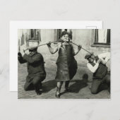 Victoriaans vrouw buit een pijp met mond Briefkaart (Voorkant / Achterkant)