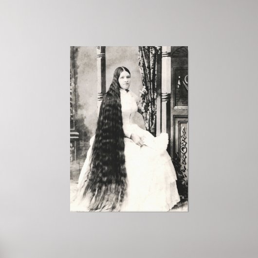 Victoriaans vrouw met lang haar canvas afdruk (Voorkant)