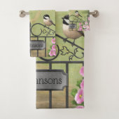 Victoriaans waterhouse Chickadees Flowers Bad Handdoek (Insitu)