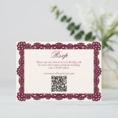 Victorian Burgundy Ivory Lace Wedding Website QR RSVP Kaartje (Staand voorkant)