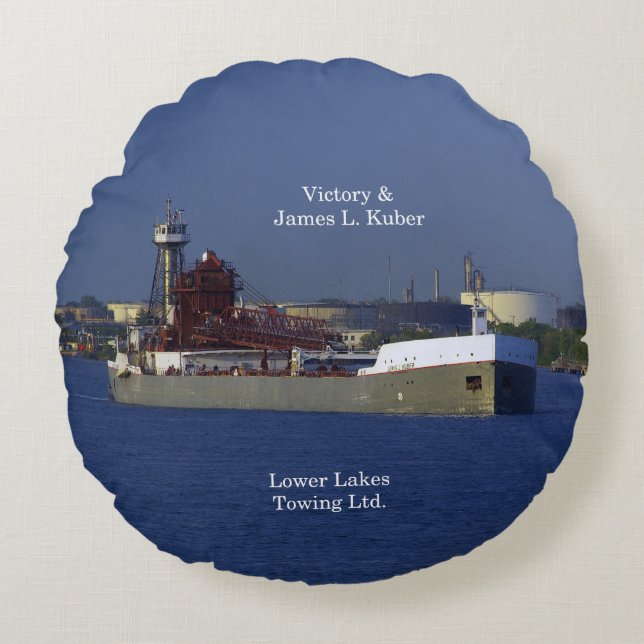 Victory & James L. Kuber ronde kussen (Voorkant)