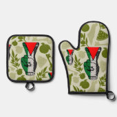 Victory Sign Hand Resistance Red Triangle Symbol Ovenwant & Pannenlap Set (Voorkant)