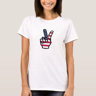 Victory Sign. with American Flag T-shirt