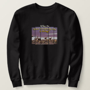 Vicuña Guanaco Lover - Travel Adventure Quote Trui