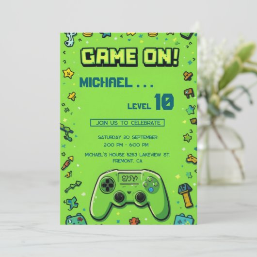 Video Game Green Kids Birthday Party Invitation Feestdagenkaart (Staand voorkant)