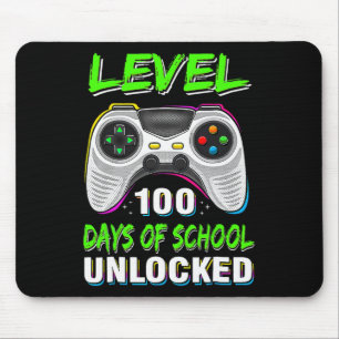 Video Games Level 100 Days of School Unlocked Stud Muismat