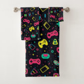Videogamecontrollers en speelgoedpatroon bad handdoek (Insitu)
