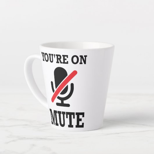 Videogesprek, thuis werken, je bent op stomme latte mok (Linkerhoek)