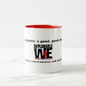 Viel de overwinning elke morgen! tweekleurige koffiemok (Center)