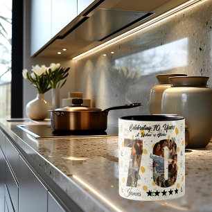 Vier 70 jaar fotocollage - aangepaste naam tweekleurige koffiemok