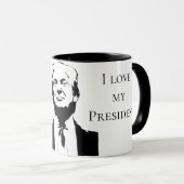 Vier Amerika 250 met President Trump #1 Mok (Voorkant rechts)