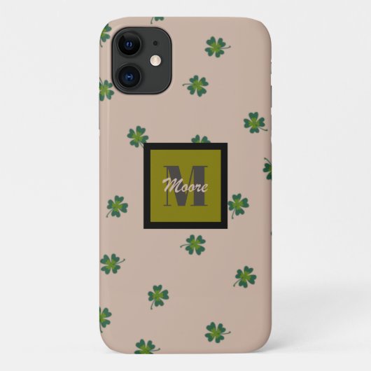 Vier bladluiken verspreid over pastelbruin Case-Mate iPhone case (Achterkant)