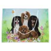 Vier Cavalier King Charles Spaniels in Flowers Groot Cadeauzakje (Voorkant)