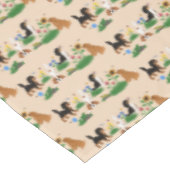 Vier Cavalier Spaniels in een Vloergebied Tafelkleed (Gekanteld)