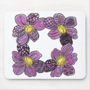 Vier Dahlias of Afrikaanse Violetten in Roze en Pa Muismat