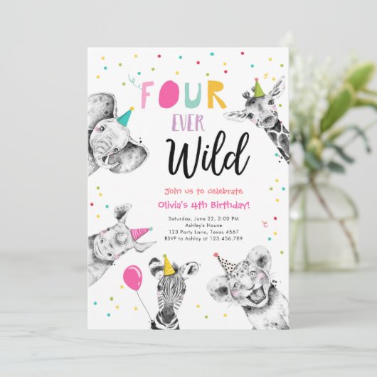 Vier Ever Wild Party Dieren Safari Meisje Verjaard Kaart (Staand voorkant)