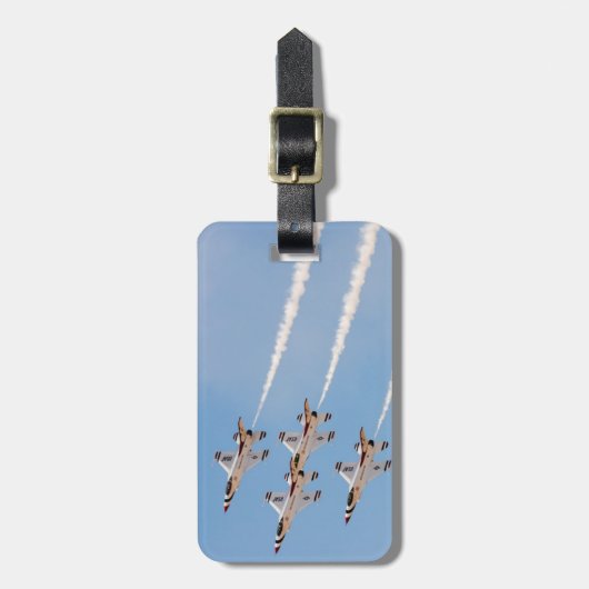 Vier F-16 Duistenvogels vliegen in nauwe formatie Bagagelabel (Voorkant verticaal)
