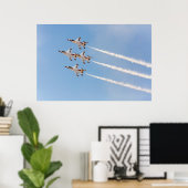Vier F-16 Thunderbirds vliegen in dichte formatie Poster (Thuiskantoor)