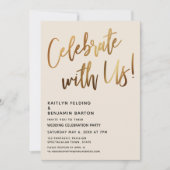 Vier Feest Met Ons! Minimal Goud Handgeschreven Cr Kaart (Voorkant)