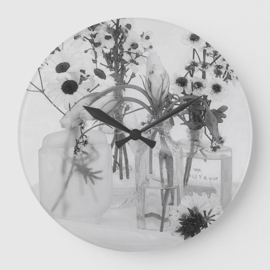 Vier Flessen en Witte Bloemen Grote Klok (Voorkant)