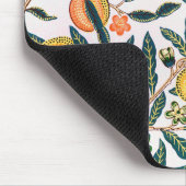 Vier fruit, William Morris Muismat (Hoek)