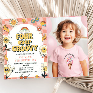 Vier Groovy Retro Van Roze 4e Verjaardag Kaart