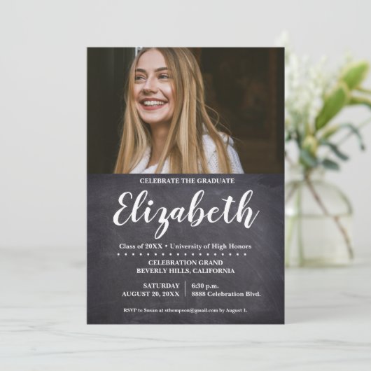 Vier het Afstuderen Photo Chalkboard Afstuderen Kaart (Staand voorkant)