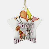 Vier het met onze speelse verjaardagsgroet Happy Keramisch Ornament (Rechts)